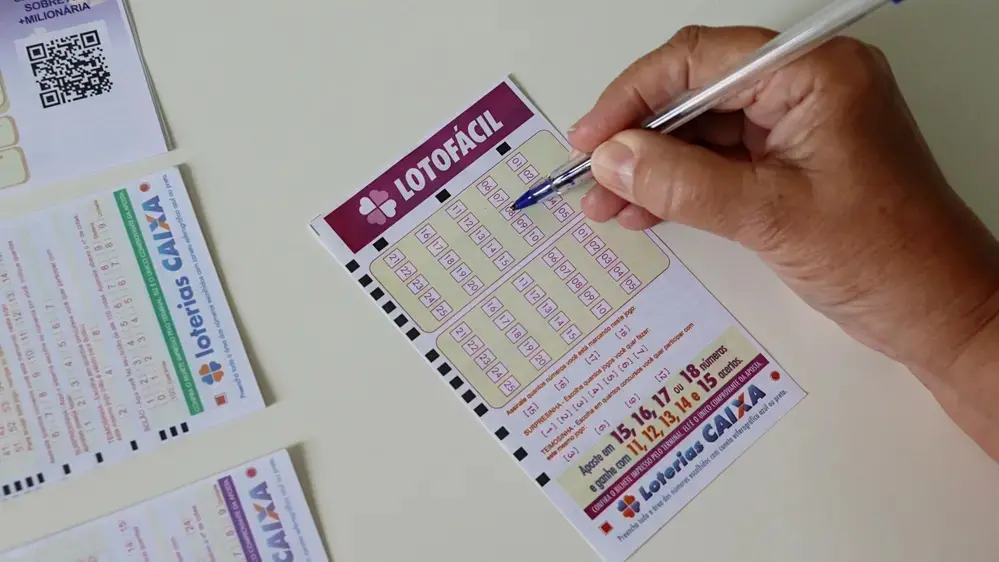 Lotofácil tem dois ganhadores; Quina e Lotomania acumulam para os próximos sorteios