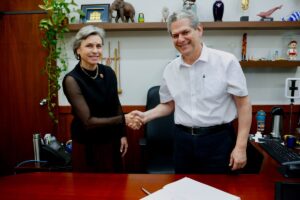 Sandra Jacovós assume Prefeitura de Maringá durante férias de Silvio Barros