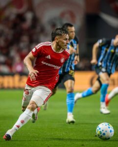 Internacional e Grêmio ficam no 0 a 0 no primeiro Gre-Nal das quartas da Copa do Brasil