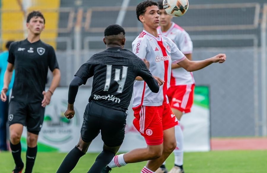 Maringá no epicentro do futebol de base da América Latina