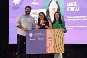 Prêmio reconhece projetos inovadores de professores em Maringá