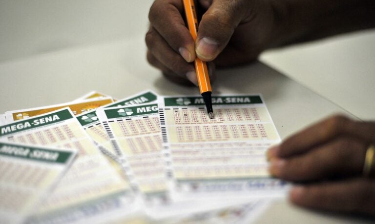 Mega-Sena acumula e prêmio chega a R$ 170 milhões